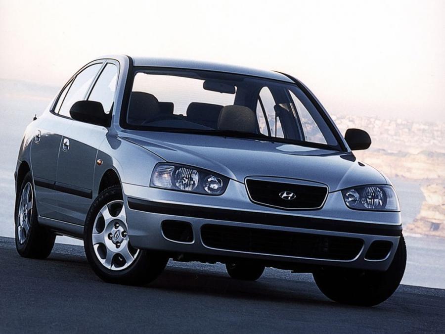 Hyundai Elantra Sedan (AU) '2000